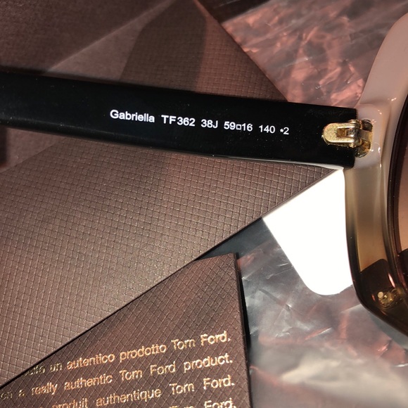 Tom Ford Sunglasses - Picture 4 of 7